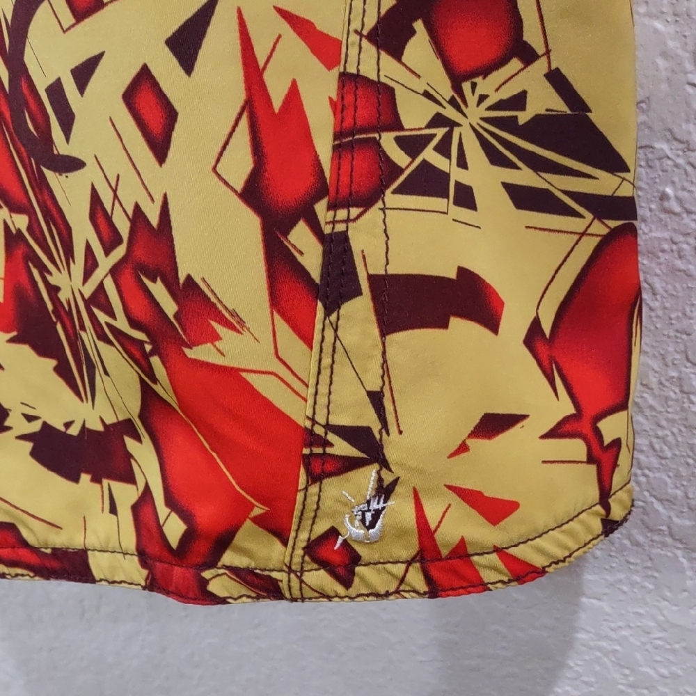 QUIKSILVER Stylish Yellow and Red Men's Swim Shorts - Picture 4 of 17